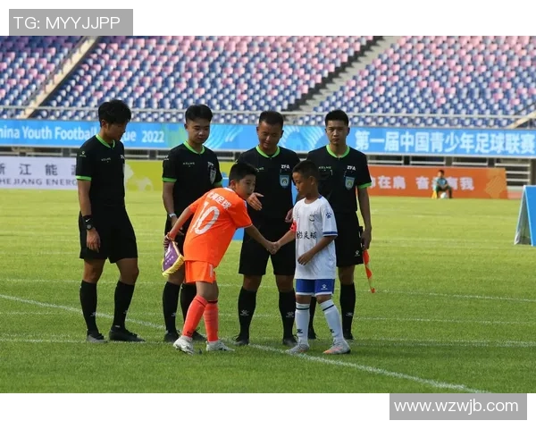 日照足球馆全新启航助力青少年足球梦想与健康成长